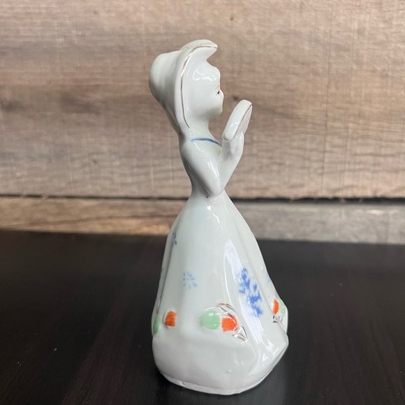 Southern Belle Porcelain Figurine Holding a Fan Raised Flower Detail on Dress - Picture 2 of 12